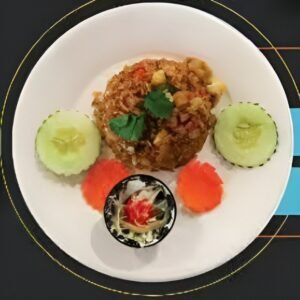 တရုတ်ထမင်းကြော် (ကြက်သား/ပင်လယ်စာ) Chinese Fried Rice (Chicken/Seafood)