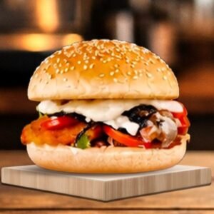 Cheese Whitesauce Burger (Medium)နို့ချိစ့်ဆော့မီဒီယမ်ဘာဂါ