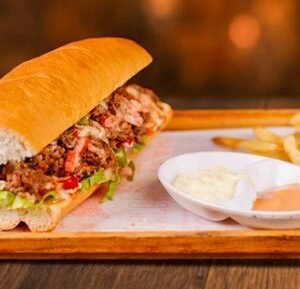 Luxury Beef Vietnam Breadလပ်ရှ်ရှီ အမဲသား ဗီယက်နမ် ပေါင်မုန့်