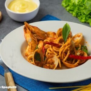 Seafood Spaghetti ပင်လယ်စာစပါဂတီ