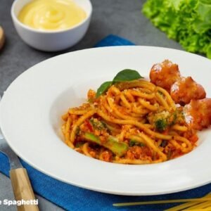 Tomato Sauce Spaghetti ခရမ်းချဥ်သီးဆော့စပါဂတီ