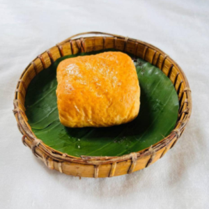 ကြက်သားအစပ် ခေါင်းအုံးပေါင်မုန့်